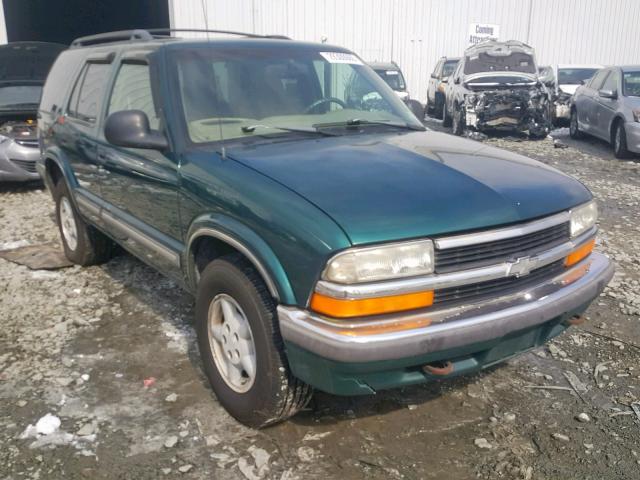 1GNDT13W6W2147779 - 1998 CHEVROLET BLAZER GREEN photo 1