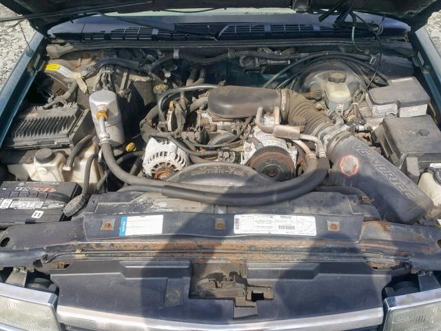 1GNDT13W6W2147779 - 1998 CHEVROLET BLAZER GREEN photo 7