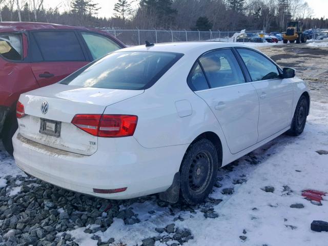 3VWDA7AJ7FM284776 - 2015 VOLKSWAGEN JETTA TDI WHITE photo 4