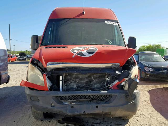 WD0PE745275150453 - 2007 DODGE SPRINTER 2 RED photo 9