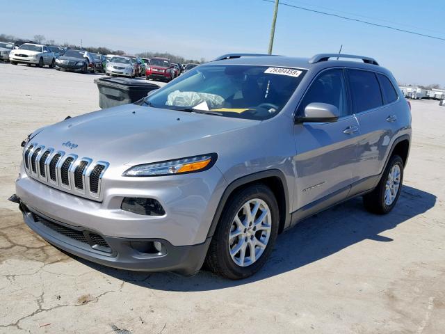 1C4PJLCB6JD596848 - 2018 JEEP CHEROKEE L SILVER photo 2