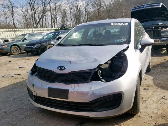 KNADM4A36C6084751 - 2012 KIA RIO LX SILVER photo 2