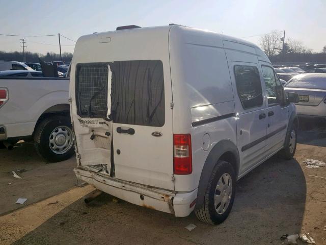 NM0LS7DN8AT017986 - 2010 FORD TRANSIT CO WHITE photo 4