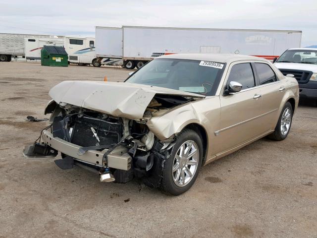 2C3LA63HX6H279416 - 2006 CHRYSLER 300C GOLD photo 2