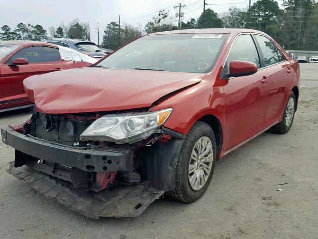 4T1BF1FK2EU819299 - 2014 TOYOTA CAMRY L RED photo 2