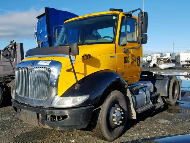 1HSHWSJN3CJ626641 - 2012 INTERNATIONAL 8000 8600 YELLOW photo 2