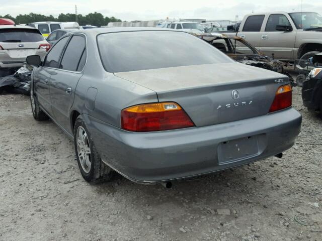 19UUA5673YA000064 - 2000 ACURA 3.2TL GRAY photo 3