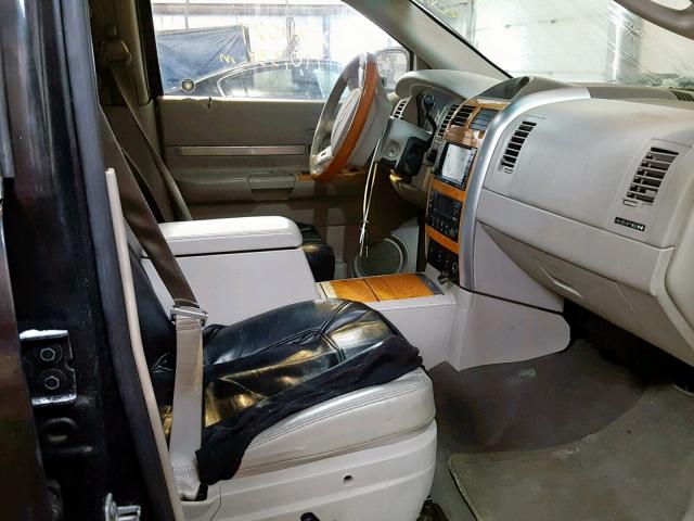 1A8HW58208F111704 - 2008 CHRYSLER ASPEN LIMI BLACK photo 5