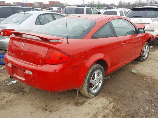 1G2AL18F887348470 - 2008 PONTIAC G5 RED photo 4