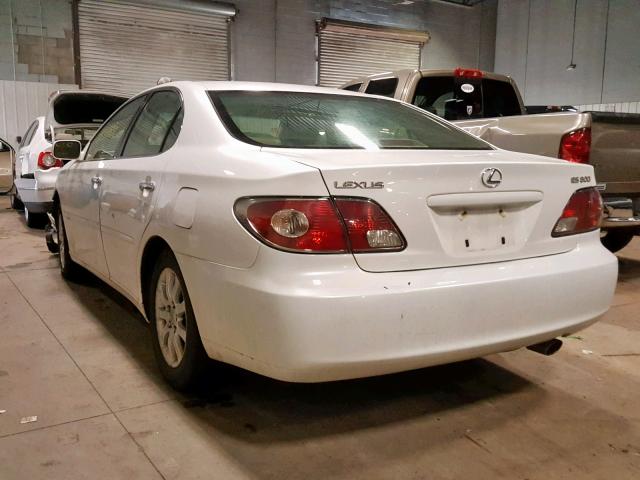 JTHBF30GX20049648 - 2002 LEXUS ES 300 WHITE photo 3