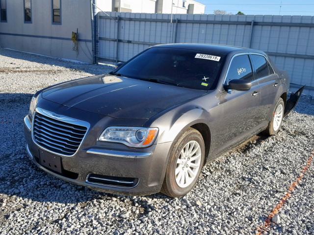 2C3CCAAG2EH377619 - 2014 CHRYSLER 300 GRAY photo 2