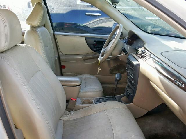 1G1NE52J22M690526 - 2002 CHEVROLET MALIBU LS WHITE photo 5