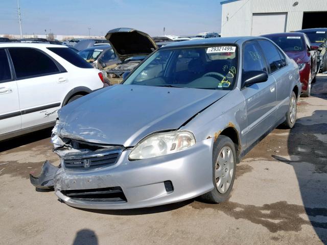 2HGEJ6618YH577647 - 2000 HONDA CIVIC BASE SILVER photo 2