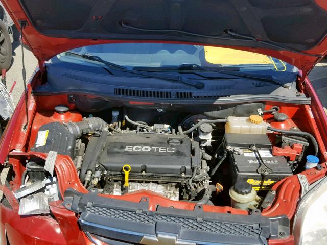 KL1TD56E49B619114 - 2009 CHEVROLET AVEO LS RED photo 7