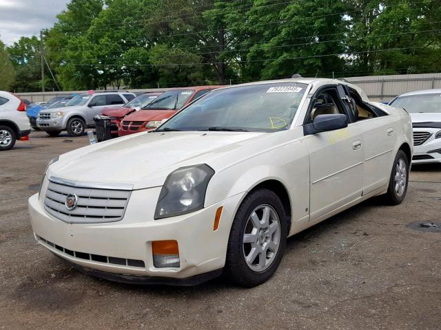 1G6DP577970196286 - 2007 CADILLAC CTS HI FEA WHITE photo 2