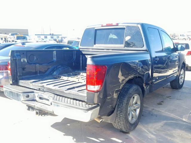 1N6BA0EK5BN313564 - 2011 NISSAN TITAN S GRAY photo 4