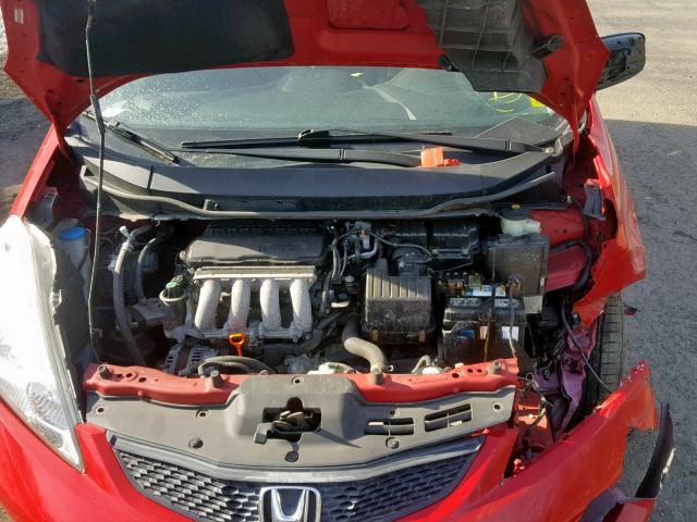 JHMGE88659C000075 - 2009 HONDA FIT SPORT RED photo 7