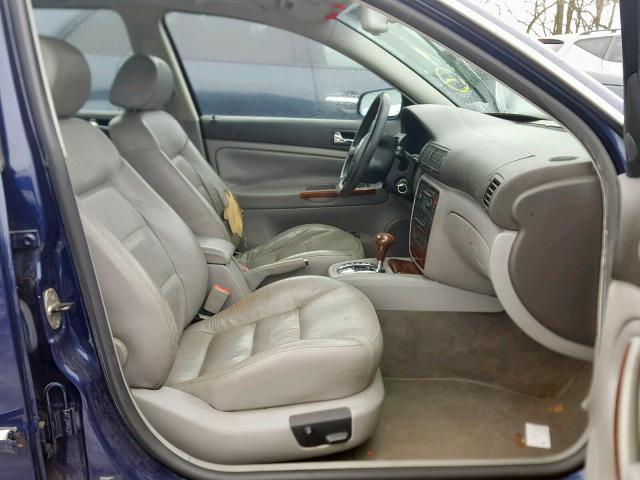 WVWWH63B83E429154 - 2003 VOLKSWAGEN PASSAT GLX 紫色 照片 5