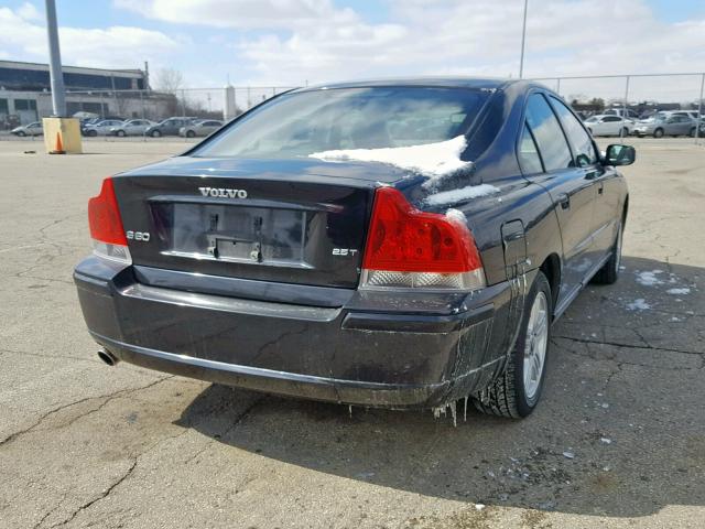 YV1RS592972620101 - 2007 VOLVO S60 2.5T BLACK photo 4