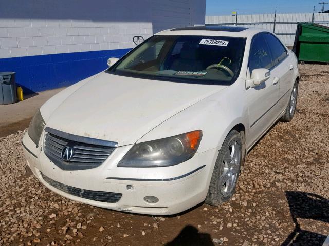 JH4KB16545C013673 - 2005 ACURA RL WHITE photo 2