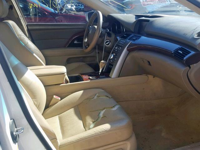 JH4KB16545C013673 - 2005 ACURA RL WHITE photo 5