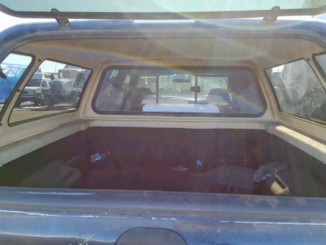 3FTSW31FX2MA19800 - 2002 FORD F350 SRW S BLUE photo 9