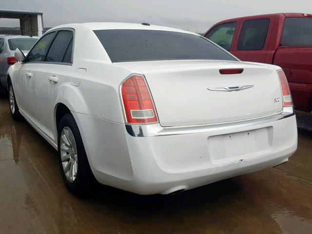 2C3CCAAG2DH508210 - 2013 CHRYSLER 300 WHITE photo 3