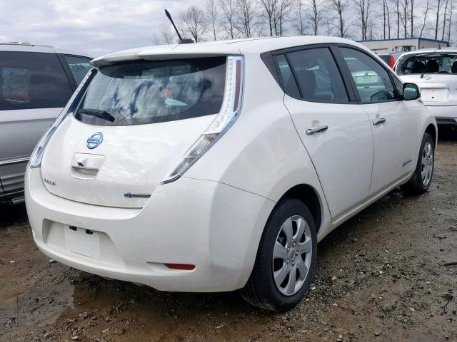 1N4AZ0CP1DC425160 - 2013 NISSAN LEAF S WHITE photo 4