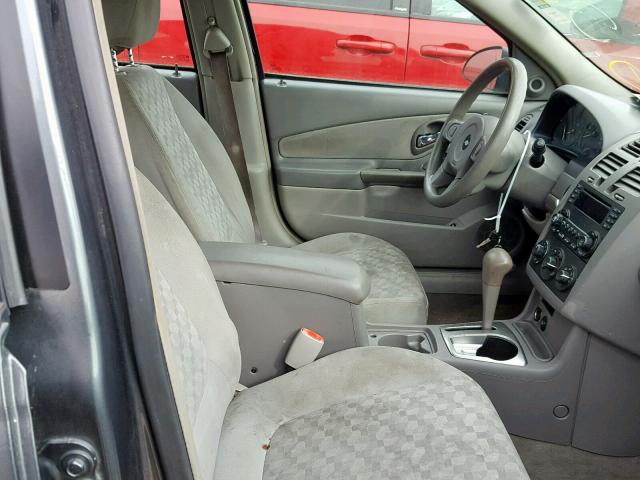 1G1ZT548X5F178748 - 2005 CHEVROLET MALIBU LS GRAY photo 5
