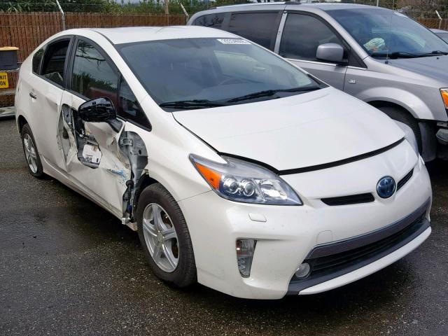 JTDKN3DP0D3045835 - 2013 TOYOTA PRIUS PLUG WHITE photo 1