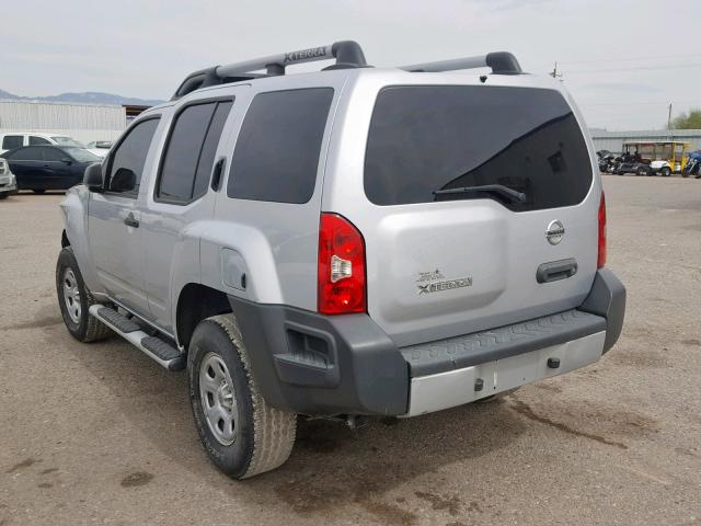 5N1AN0NW0FN652790 - 2015 NISSAN XTERRA X SILVER photo 3