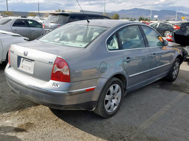 WVWRH63B21E149742 - 2001 VOLKSWAGEN PASSAT GLX SILVER photo 4