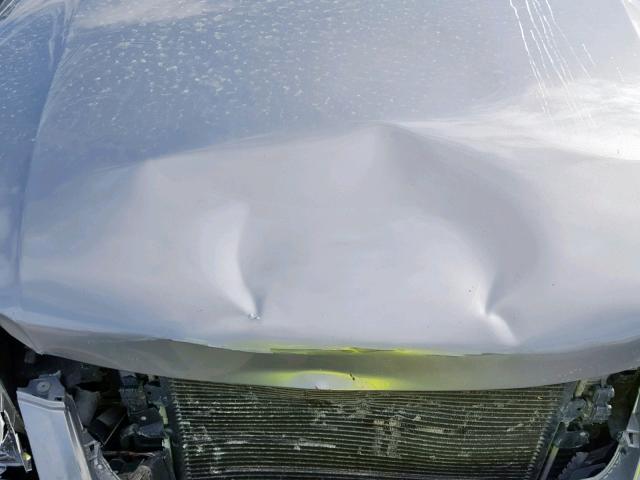 WVWRH63B21E149742 - 2001 VOLKSWAGEN PASSAT GLX SILVER photo 7