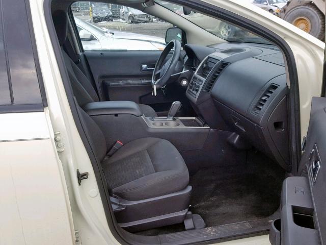 2FMDK36C58BA47383 - 2008 FORD EDGE SE CREAM photo 5