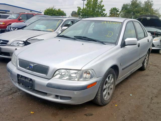 YV1VS295X2F810224 - 2002 VOLVO S40 1.9T SILVER photo 2