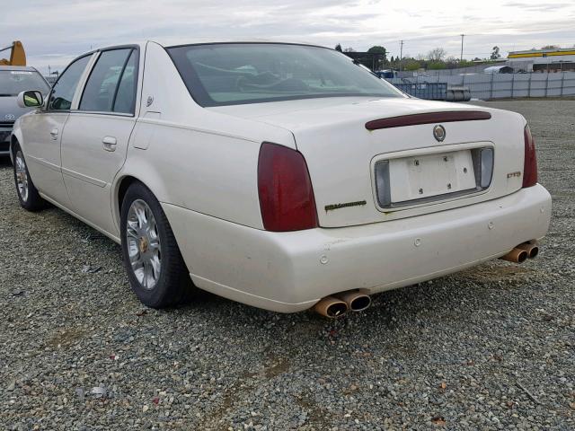 1G6KF5794YU211993 - 2000 CADILLAC DEVILLE DT WHITE photo 3