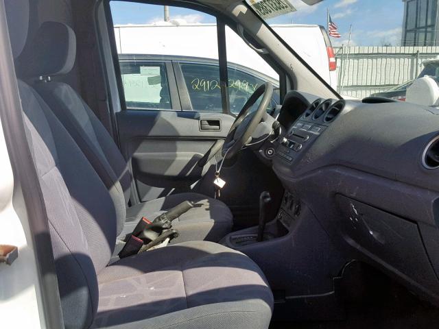 NM0LS7DN4DT144092 - 2013 FORD TRANSIT CO WHITE photo 5