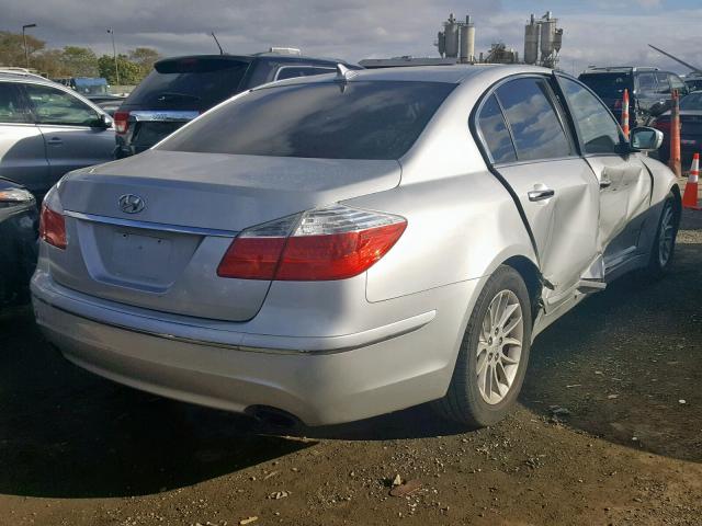 KMHGC46E69U021582 - 2009 HYUNDAI GENESIS 3. SILVER photo 4