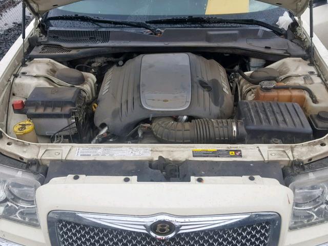 2C3AA63H45H562769 - 2005 CHRYSLER 300C CREAM photo 7