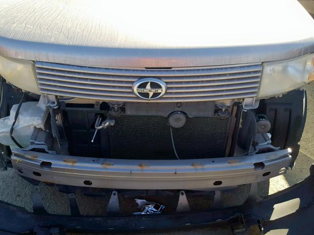 JTLKT324040146569 - 2004 TOYOTA SCION XB 灰色 照片 7