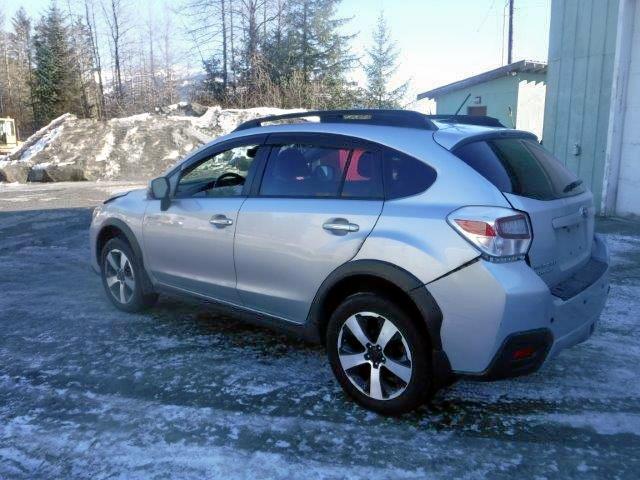 JF2GPBKC1EH318975 - 2014 SUBARU XV CROSSTR SILVER photo 3