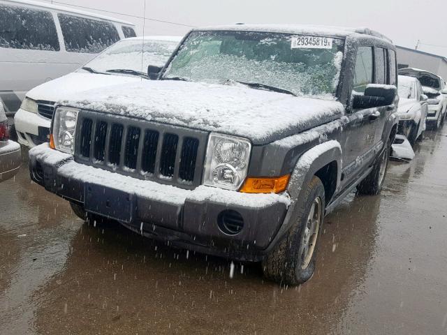 1J8HG48K86C225584 - 2006 JEEP COMMANDER CHARCOAL photo 2
