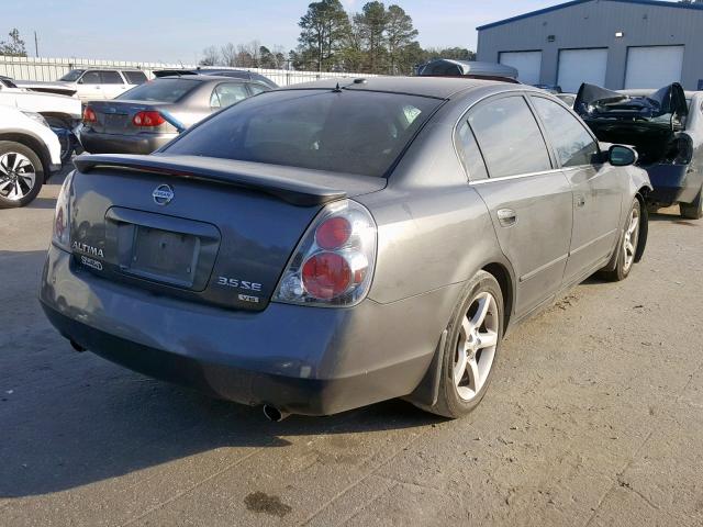 1N4BL11D55C378351 - 2005 NISSAN ALTIMA SE GRAY photo 4