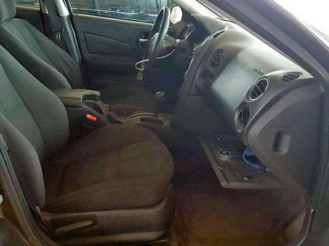 2G2WP582961252193 - 2006 PONTIAC GRAND PRIX BLACK photo 5