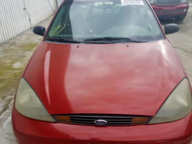 1FAFP33P43W201097 - 2003 FORD FOCUS LX RED photo 7