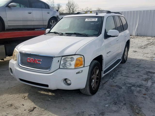 1GKES63M382117500 - 2008 GMC ENVOY DENA WHITE photo 2