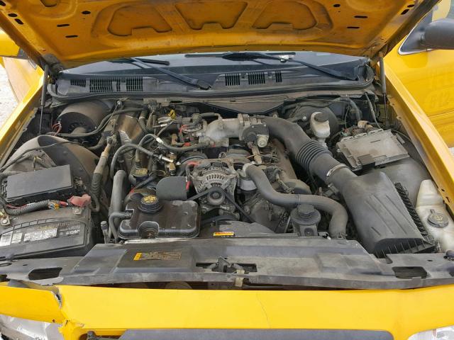 2FABP7BVXBX154005 - 2011 FORD CROWN VICT YELLOW photo 7