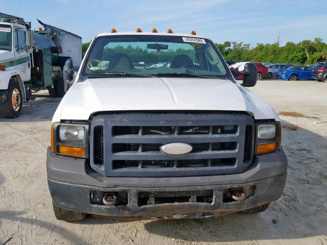 1FDSF34P07EB09678 - 2007 FORD F350 SRW S WHITE photo 9