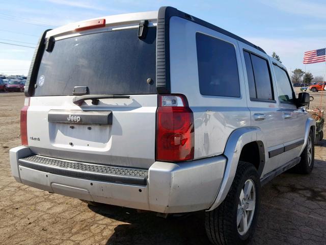 1J8HG48K28C191645 - 2008 JEEP COMMANDER SILVER photo 4