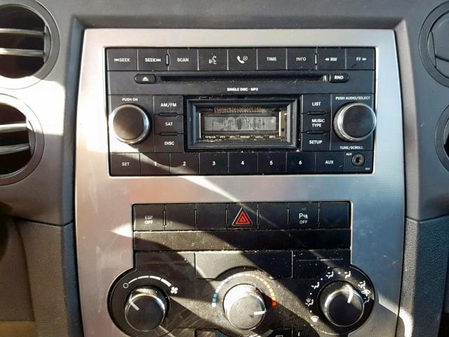 1J8HG48K28C191645 - 2008 JEEP COMMANDER SILVER photo 9